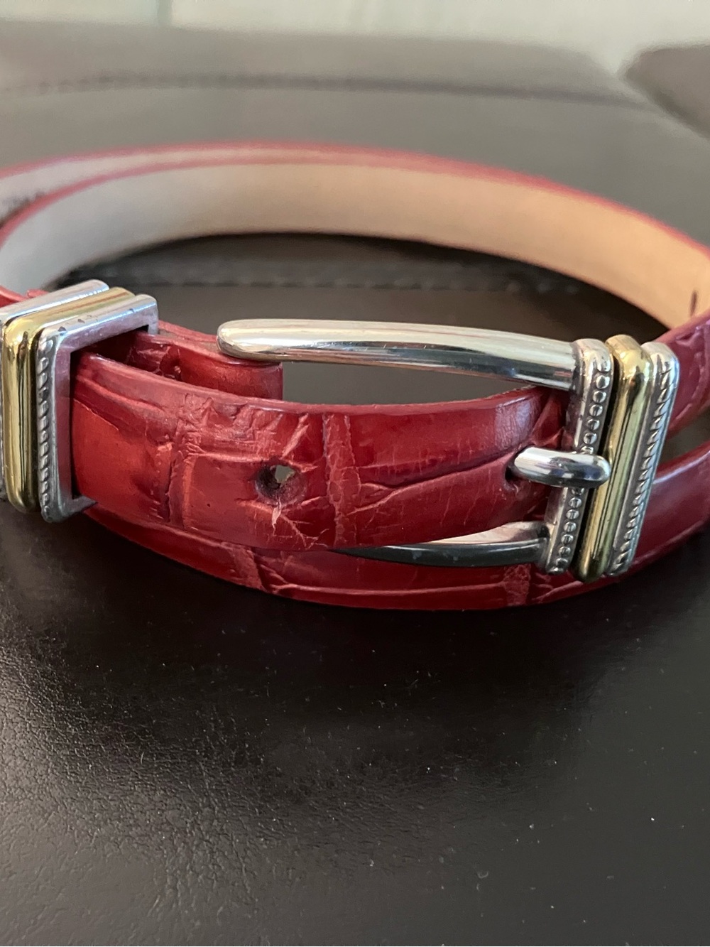 Brighton Red Leather Belt sz M Silver + Gold Tone Hardware Fits 27.5" to 31.5"